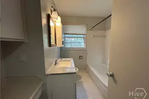511 Dyches Dr, Savannah, GA 31406 - Photo 13