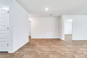122 Ellie Wy, Savannah, GA 31419 - Photo 9