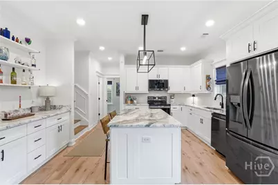 806 E 35th Street, Savannah, GA 31401 - Photo 11