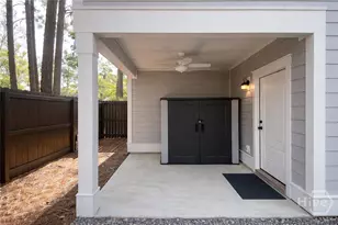 806 E 35th St, Savannah, GA 31401 - Photo 33