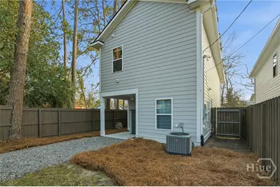 806 E 35th Street, Savannah, GA 31401 - Photo 31