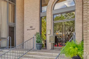 300 Bull St, Savannah, GA 31401 - Photo 3