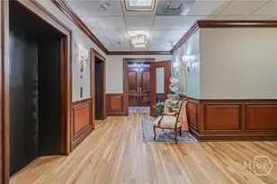 300 Bull St, Savannah, GA 31401 - Photo 9