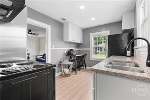 2141 New York Ave, Savannah, GA 31404 - Photo 9