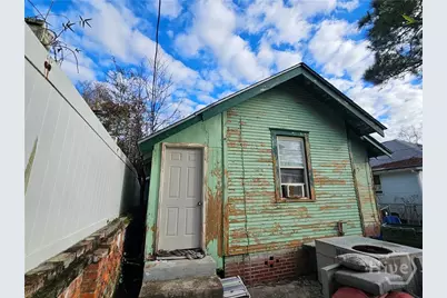 645 E 40th Street, Savannah, GA 31401 - Photo 5