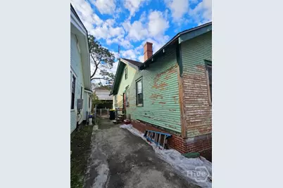 645 E 40th Street, Savannah, GA 31401 - Photo 3