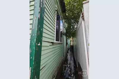 645 E 40th Street, Savannah, GA 31401 - Photo 9