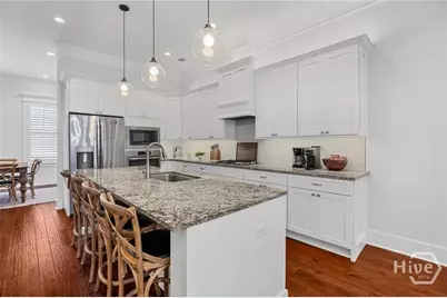 517 E Liberty Street, Savannah, GA 31401 - Photo 7