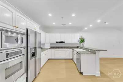 700 Wilmington Island Road #T2, Savannah, GA 31410 - Photo 9