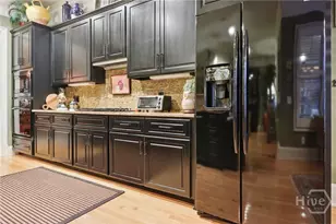44 Chaucer St, Savannah, GA 31410 - Photo 13