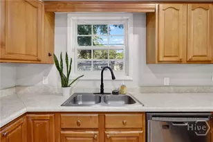 1001 Debbie St, Savannah, GA 31410 - Photo 19