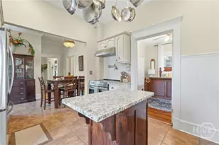321 W 39th St, Savannah, GA 31401 - Photo 31