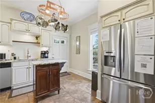 321 W 39th St, Savannah, GA 31401 - Photo 33