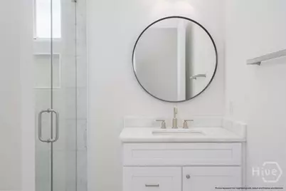 218 W 43rd Street, Savannah, GA 31401 - Photo 17