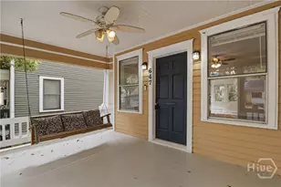 647 E 37th St, Savannah, GA 31401 - Photo 3