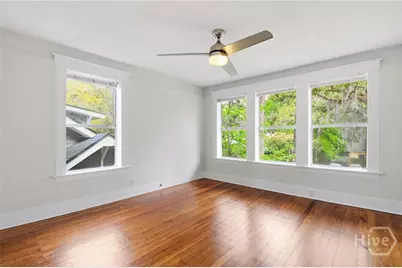 647 E 37th Street, Savannah, GA 31401 - Photo 27