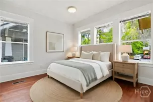 647 E 37th St, Savannah, GA 31401 - Photo 23