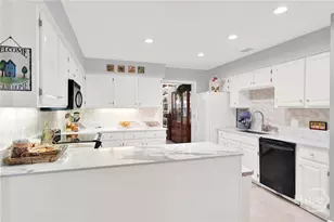 17 Franklin Creek Rd N, Savannah, GA 31411 - Photo 15