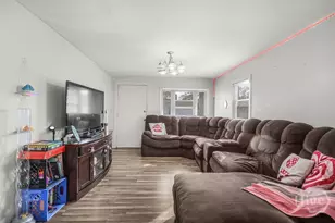 1513 Vine St, Savannah, GA 31401 - Photo 7
