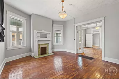 723 E Henry Street, Savannah, GA 31401 - Photo 5