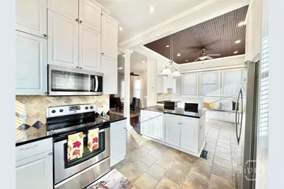 835 E Duffy Street, Savannah, GA 31401 - Photo 19