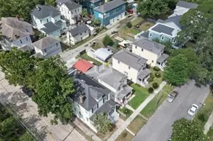 835 E Duffy St, Savannah, GA 31401 - Photo 3