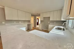 10 Cove Dr, Savannah, GA 31419 - Photo 13