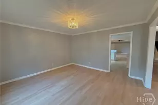10 Cove Dr, Savannah, GA 31419 - Photo 11