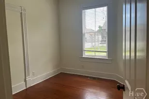 1313 Whitaker St, Savannah, GA 31401 - Photo 9