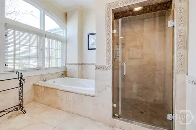 118 E Gaston Street, Savannah, GA 31401 - Photo 23