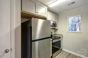 20 Lansing, Savannah, GA 31406 - Photo 11