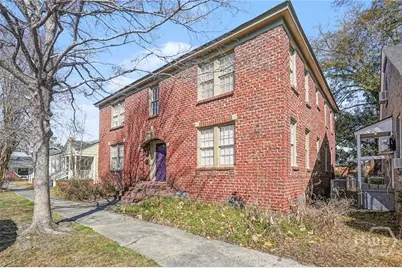 910 E 35th Street, Savannah, GA 31401 - Photo 1