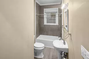 823 W 39th St, Savannah, GA 31415 - Photo 29