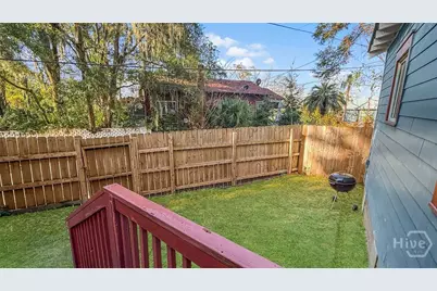 823 W 39th Street, Savannah, GA 31415 - Photo 39