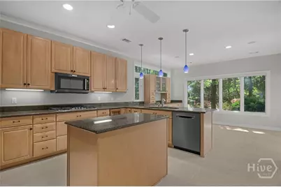 407 King Arthur Lane, Savannah, GA 31405 - Photo 11
