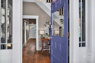 11 E 41st St, Savannah, GA 31401 - Photo 3