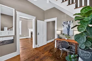 11 E 41st St, Savannah, GA 31401 - Photo 5