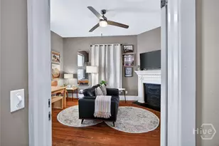 11 E 41st St, Savannah, GA 31401 - Photo 17