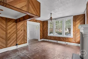 221 E 49th St, Savannah, GA 31405 - Photo 5
