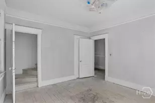 221 E 49th St, Savannah, GA 31405 - Photo 19