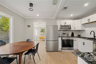406 E 57th St, Savannah, GA 31405 - Photo 7