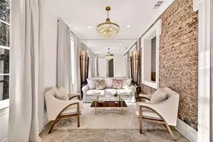 215 E Jones St, Savannah, GA 31401 - Photo 25