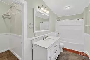 1401 Wayne St, Darien, GA 31305 - Photo 29