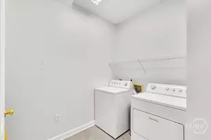 6 Roundtree Cir, Savannah, GA 31405 - Photo 13