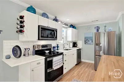 1404 Jones Avenue, Tybee Island, GA 31328 - Photo 11