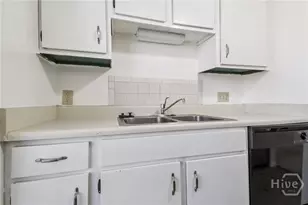 56 Knollwood Cir, Savannah, GA 31419 - Photo 11