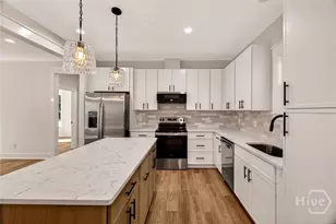 2322 Bonaventure Rd, Savannah, GA 31404 - Photo 13