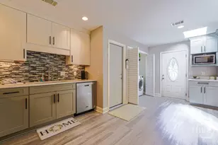 53 Village Green Cir, Savannah, GA 31411 - Photo 15