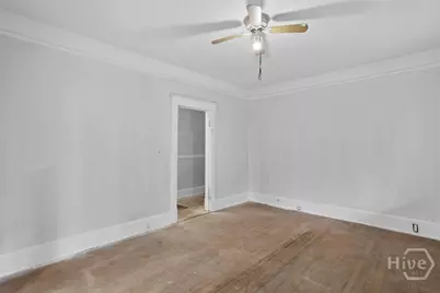 221 E 49th Street, Savannah, GA 31405 - Photo 19