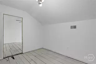 221 E 49th St, Savannah, GA 31405 - Photo 27